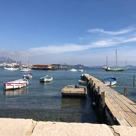 Apartment Bord De Et Vue Sur Wifi Offert La Seyne-sur-Mer