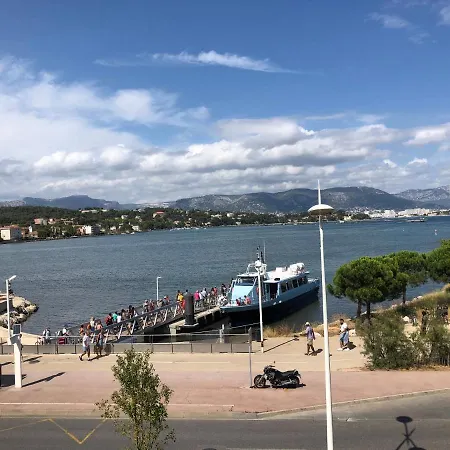 Bord De Et Vue Sur Wifi Offert Apartment