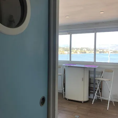 Bord De Et Vue Sur Wifi Offert Apartment *